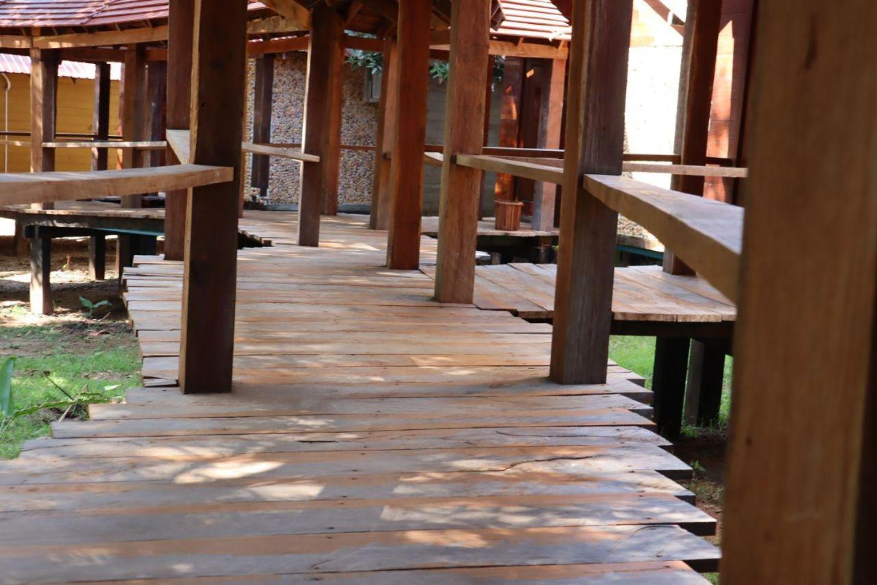 Stung Treng Resort Stoeng Treng Екстериор снимка