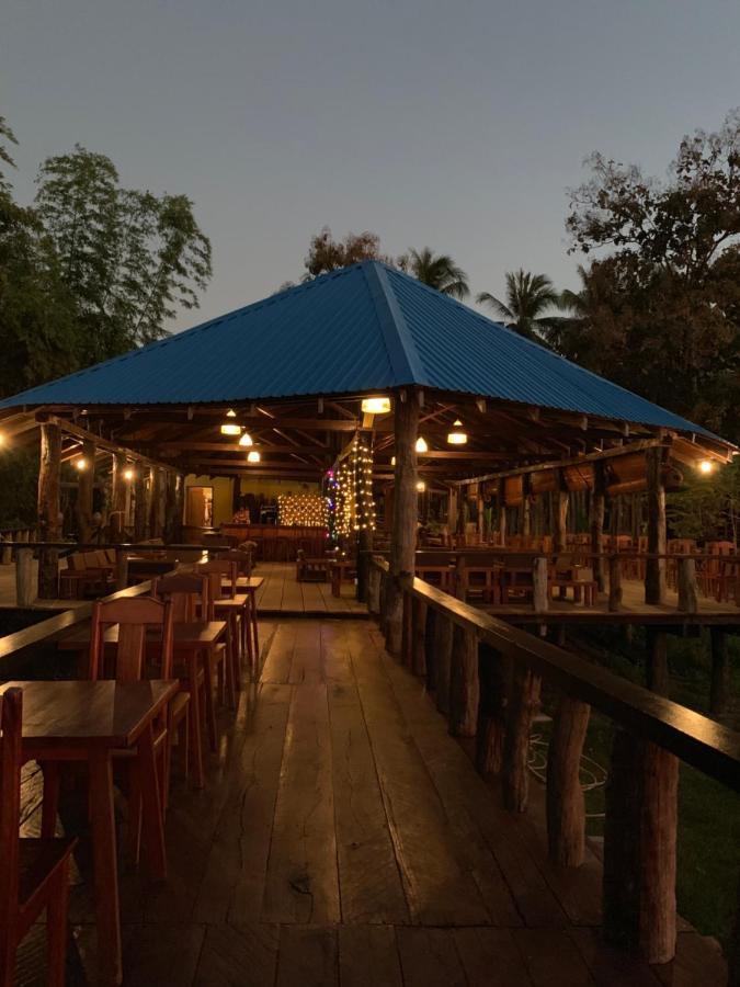 Stung Treng Resort Stoeng Treng Екстериор снимка